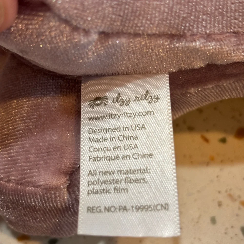 Itzy Ritzy Unicorn Baby‎ Toy Plush Crinkle Sensory Tags